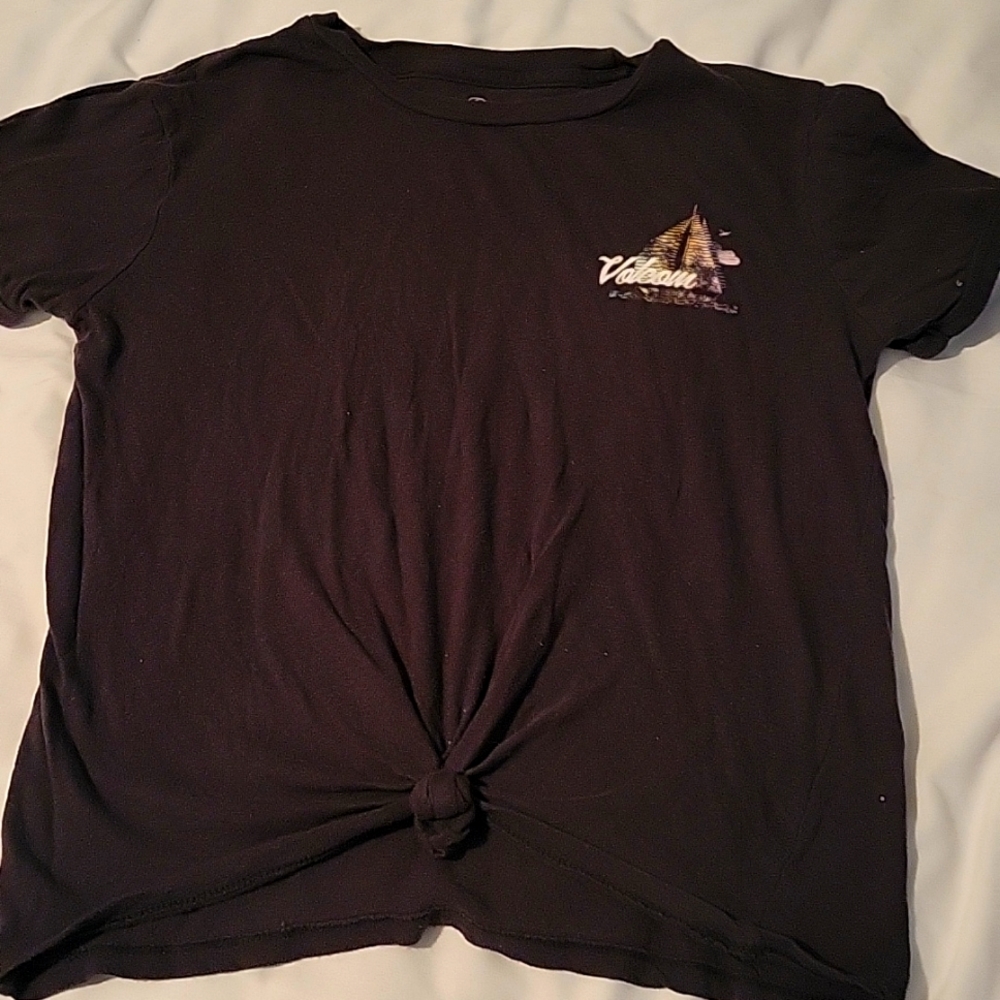 Volcom tee